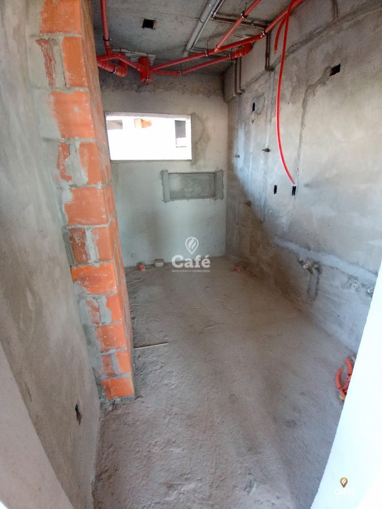 Apartamento à venda com 3 quartos, 228m² - Foto 19