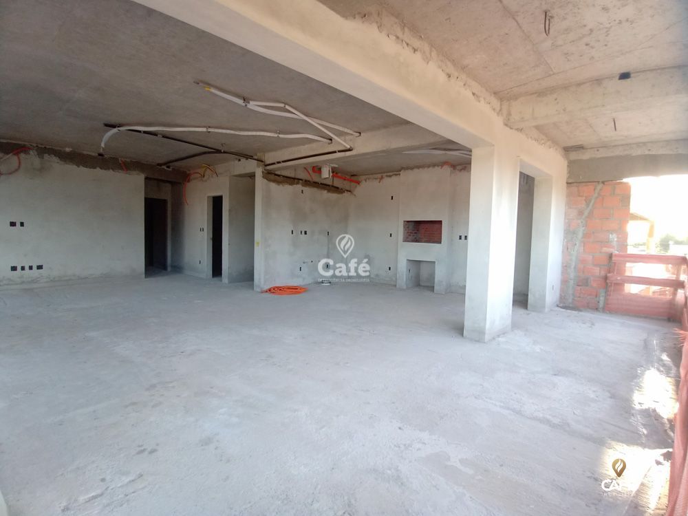 Apartamento à venda com 3 quartos, 228m² - Foto 3