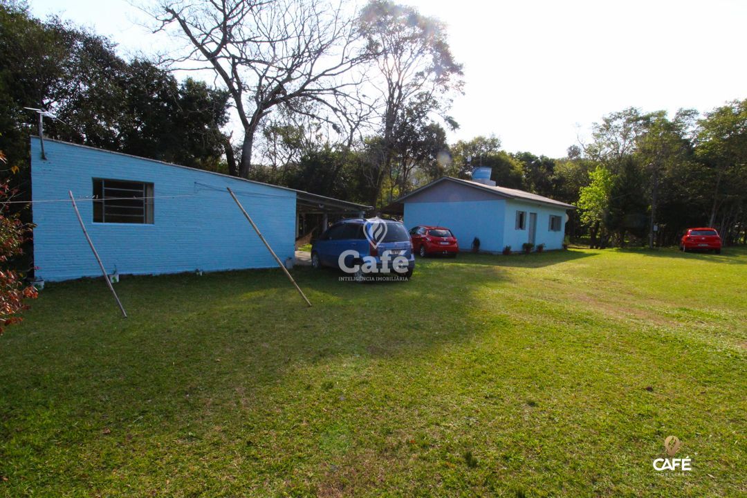 Fazenda à venda com 2 quartos, 8000m² - Foto 1