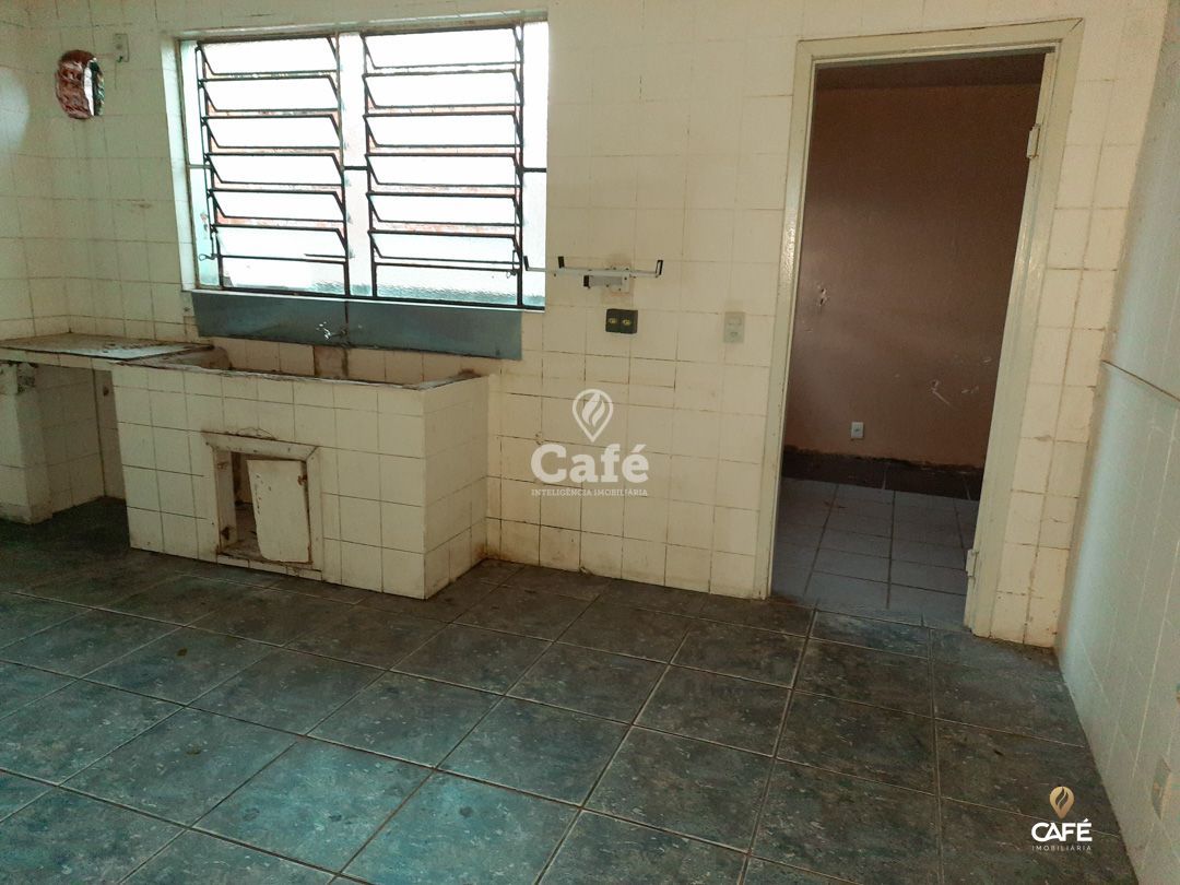 Casa, 4 quartos, 244 m² - Foto 9