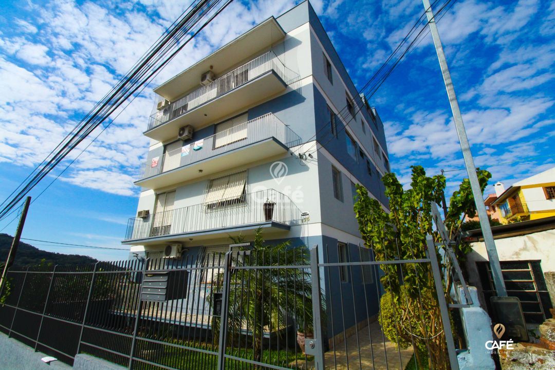 Apartamento à venda com 4 quartos, 162m² - Foto 1