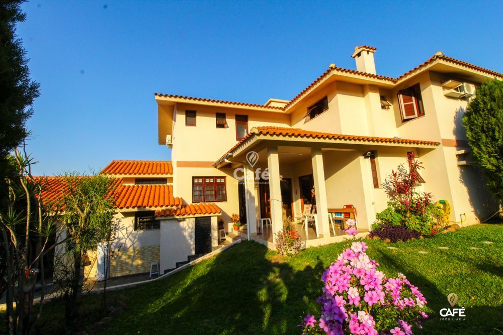 Casa, 5 quartos, 320 m² - Foto 1