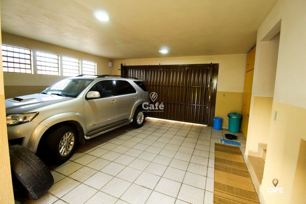 Casa, 5 quartos, 320 m² - Foto 23