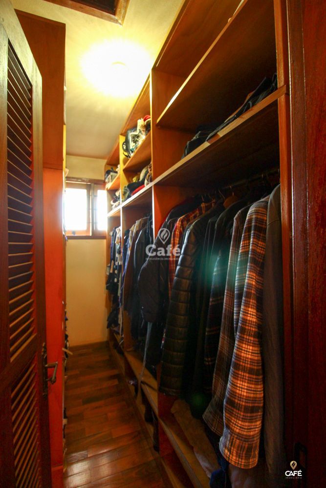 Casa, 5 quartos, 320 m² - Foto 32