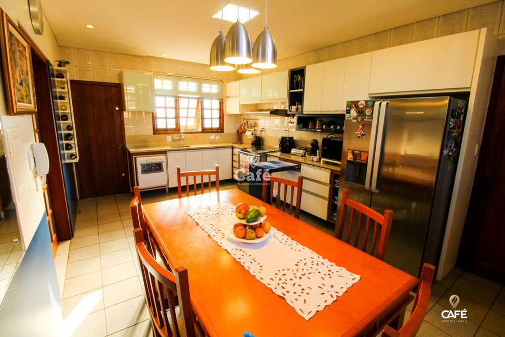 Casa, 5 quartos, 320 m² - Foto 9