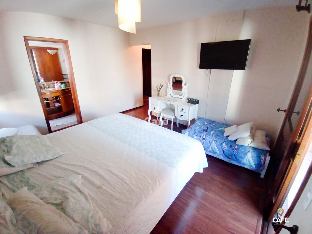 Apartamento à venda com 4 quartos, 239m² - Foto 34