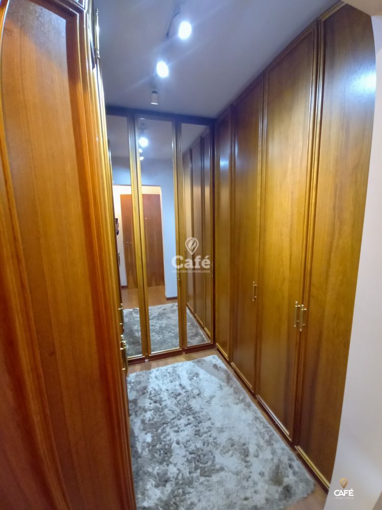 Apartamento à venda com 4 quartos, 239m² - Foto 29