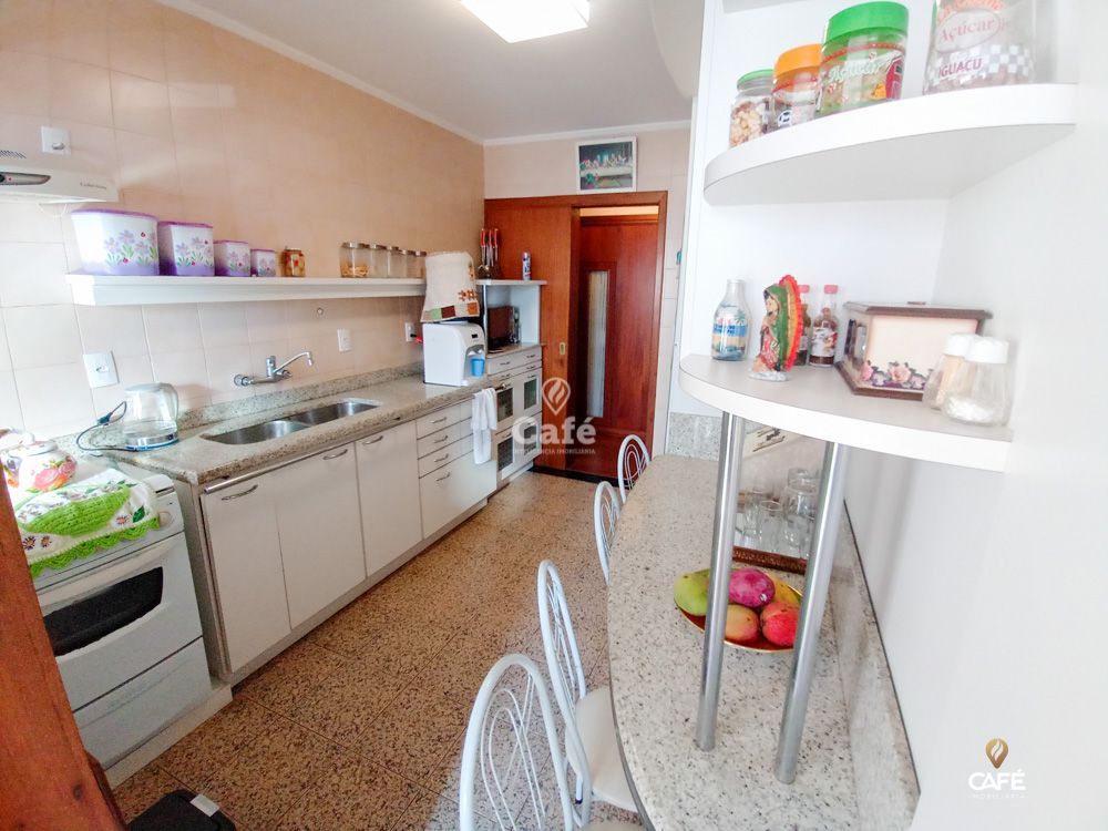 Apartamento à venda com 4 quartos, 239m² - Foto 19