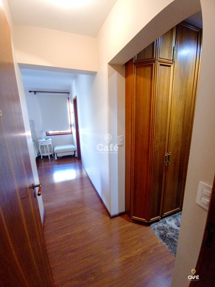 Apartamento à venda com 4 quartos, 239m² - Foto 28