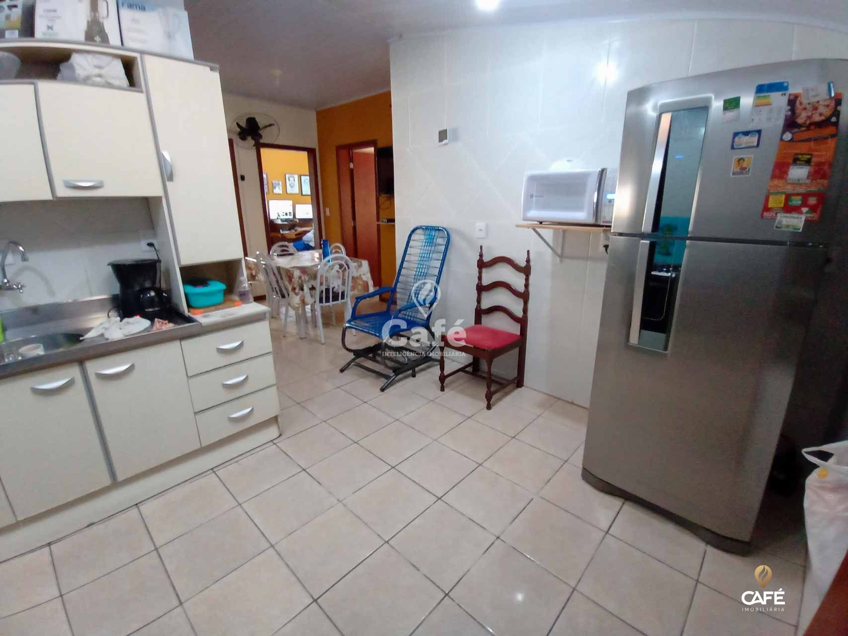 Casa à venda com 3 quartos, 100m² - Foto 3