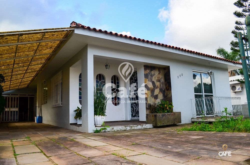 Casa, 3 quartos, 215 m² - Foto 1