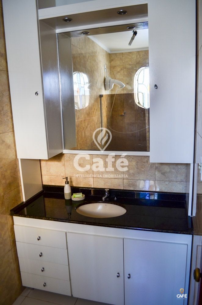 Casa, 3 quartos, 215 m² - Foto 25