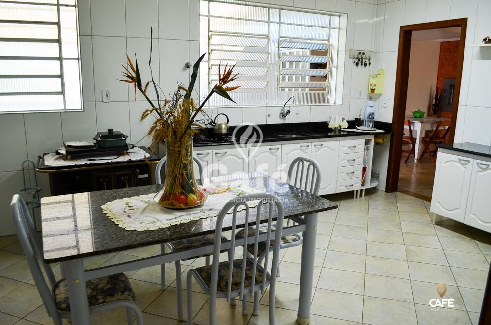 Casa, 3 quartos, 215 m² - Foto 10