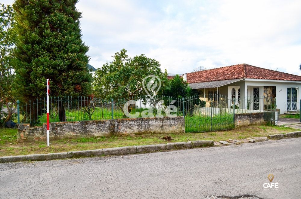 Casa, 3 quartos, 215 m² - Foto 2