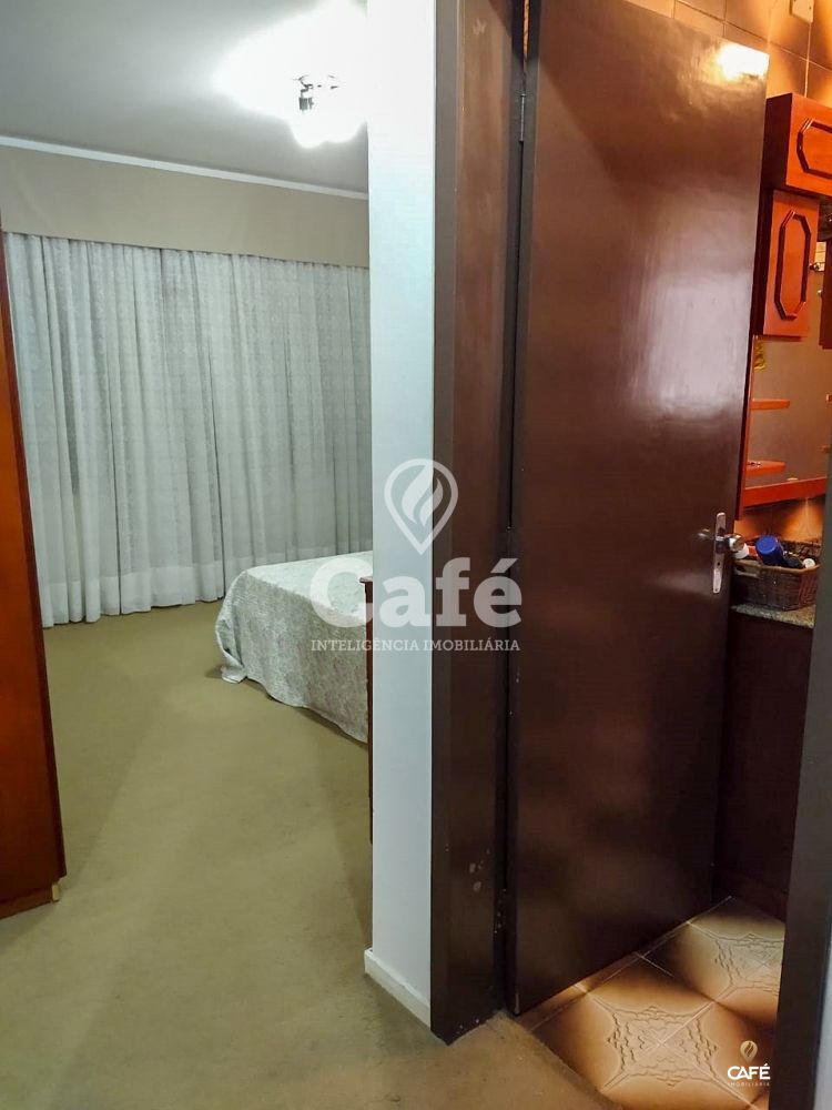 Casa à venda com 4 quartos, 186m² - Foto 13