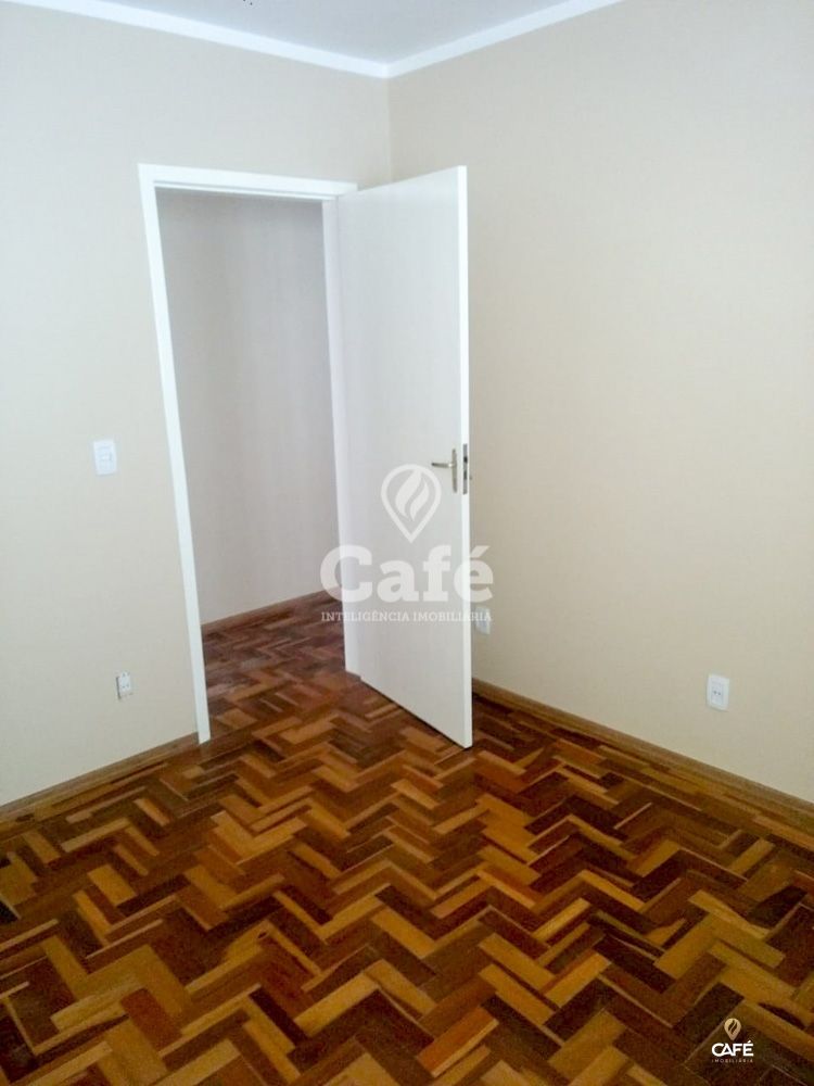 Casa à venda com 5 quartos, 200m² - Foto 21