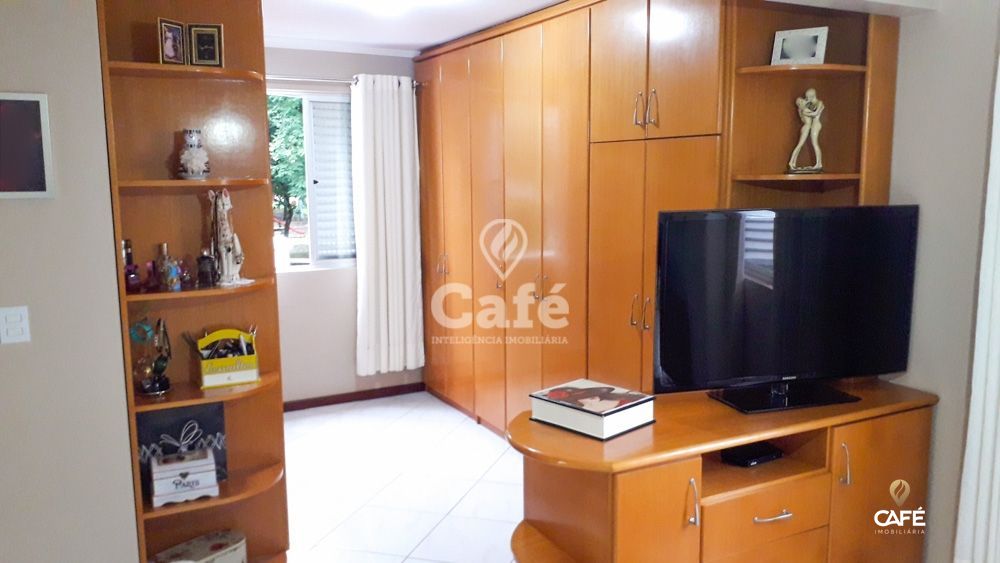 Apartamento à venda com 3 quartos, 140m² - Foto 8