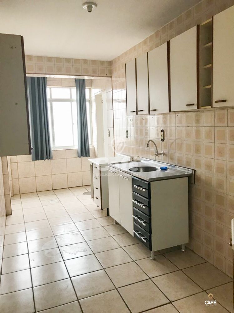 Apartamento à venda com 4 quartos, 155m² - Foto 11