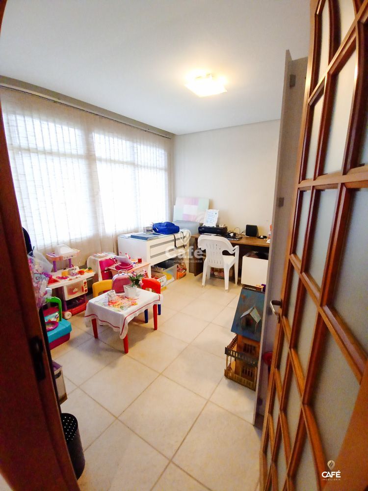 Casa, 4 quartos, 339 m² - Foto 13