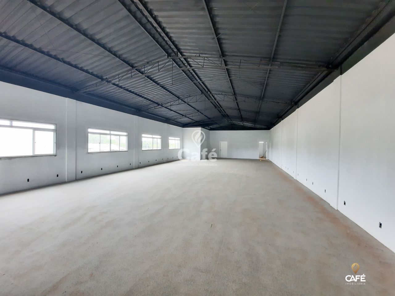 Prédio Inteiro para alugar, 600m² - Foto 4