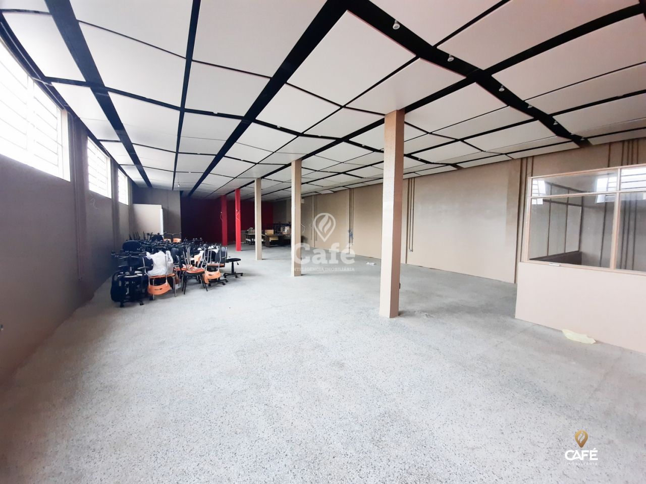 Prédio Inteiro para alugar, 600m² - Foto 2