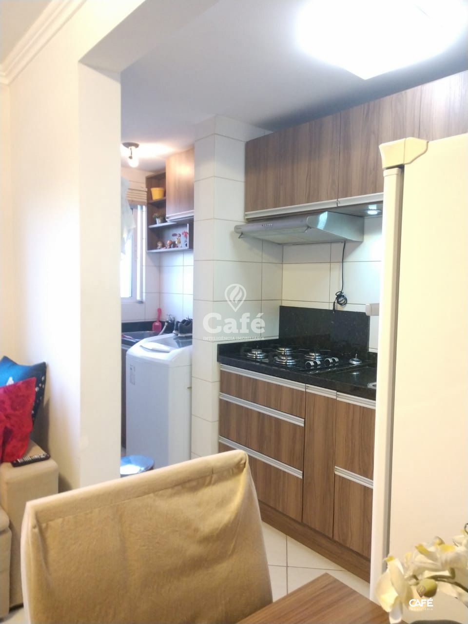 Apartamento à venda com 2 quartos, 49m² - Foto 3