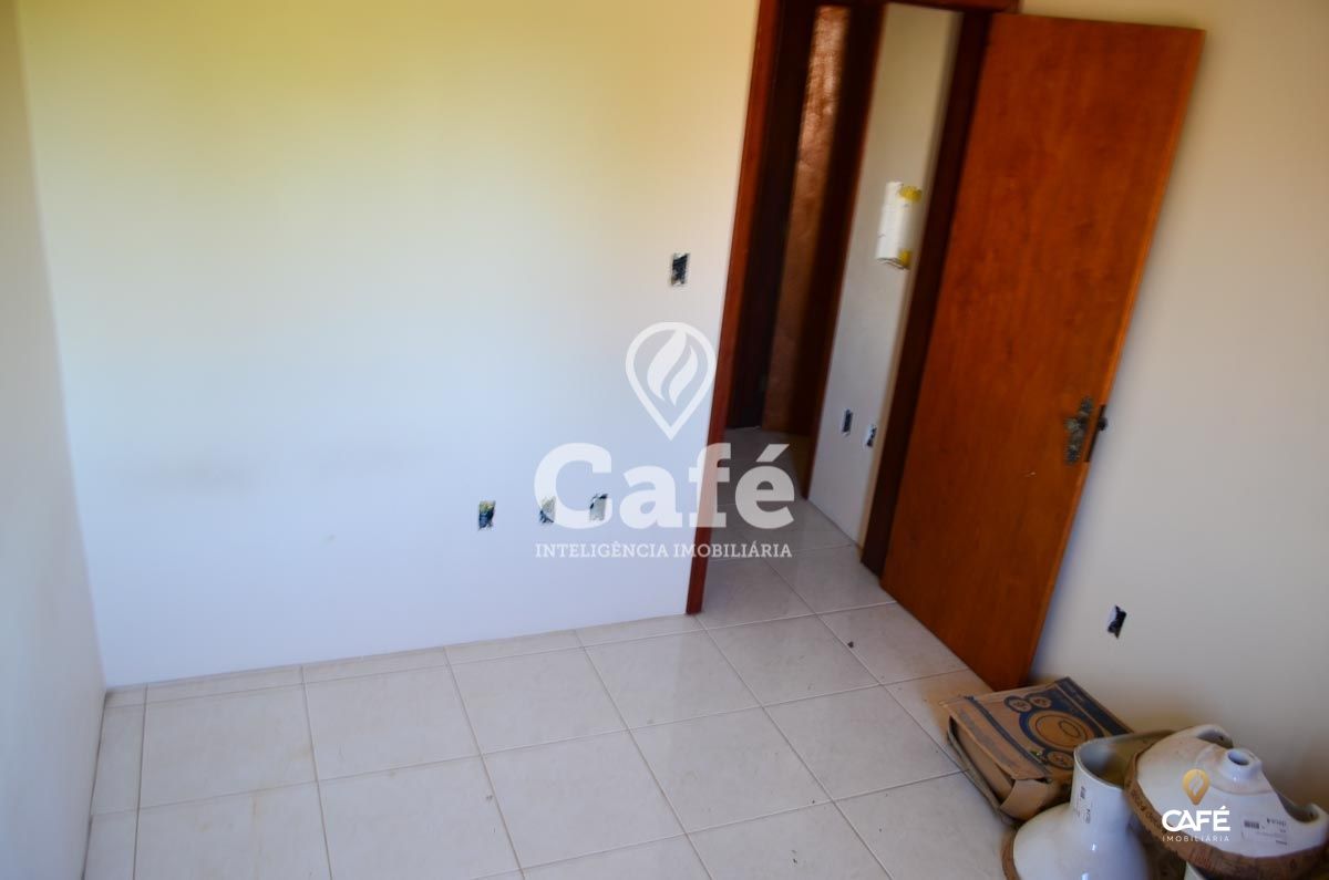 Casa à venda com 3 quartos, 109m² - Foto 2