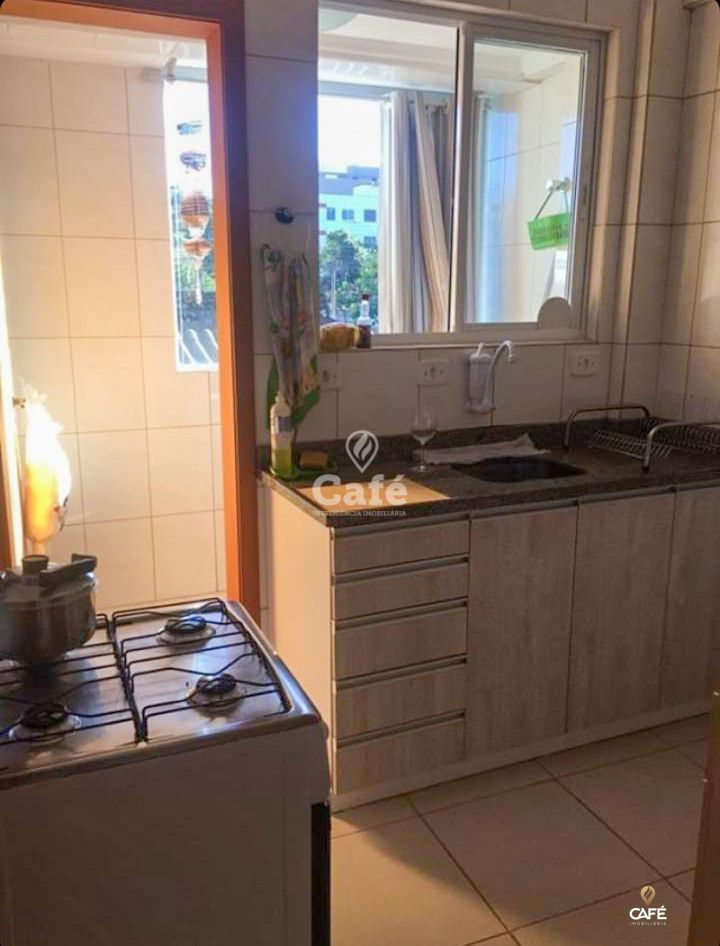 Apartamento à venda com 2 quartos, 72m² - Foto 3