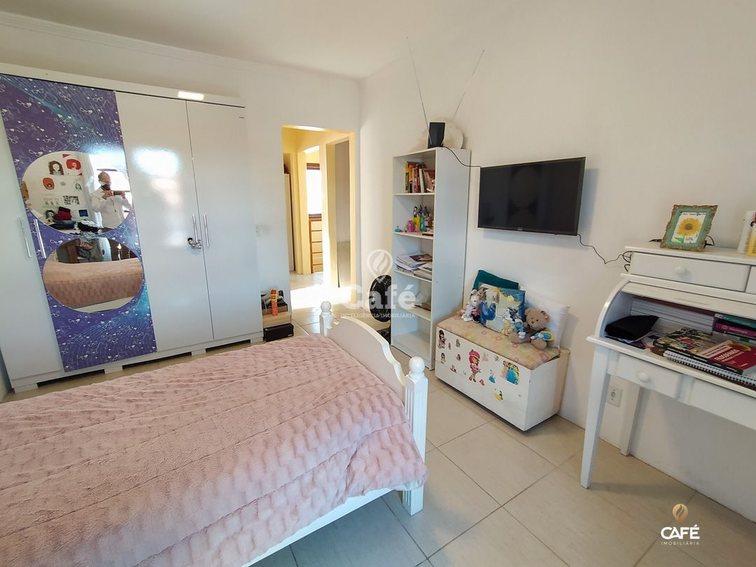 Casa à venda com 5 quartos, 170m² - Foto 19