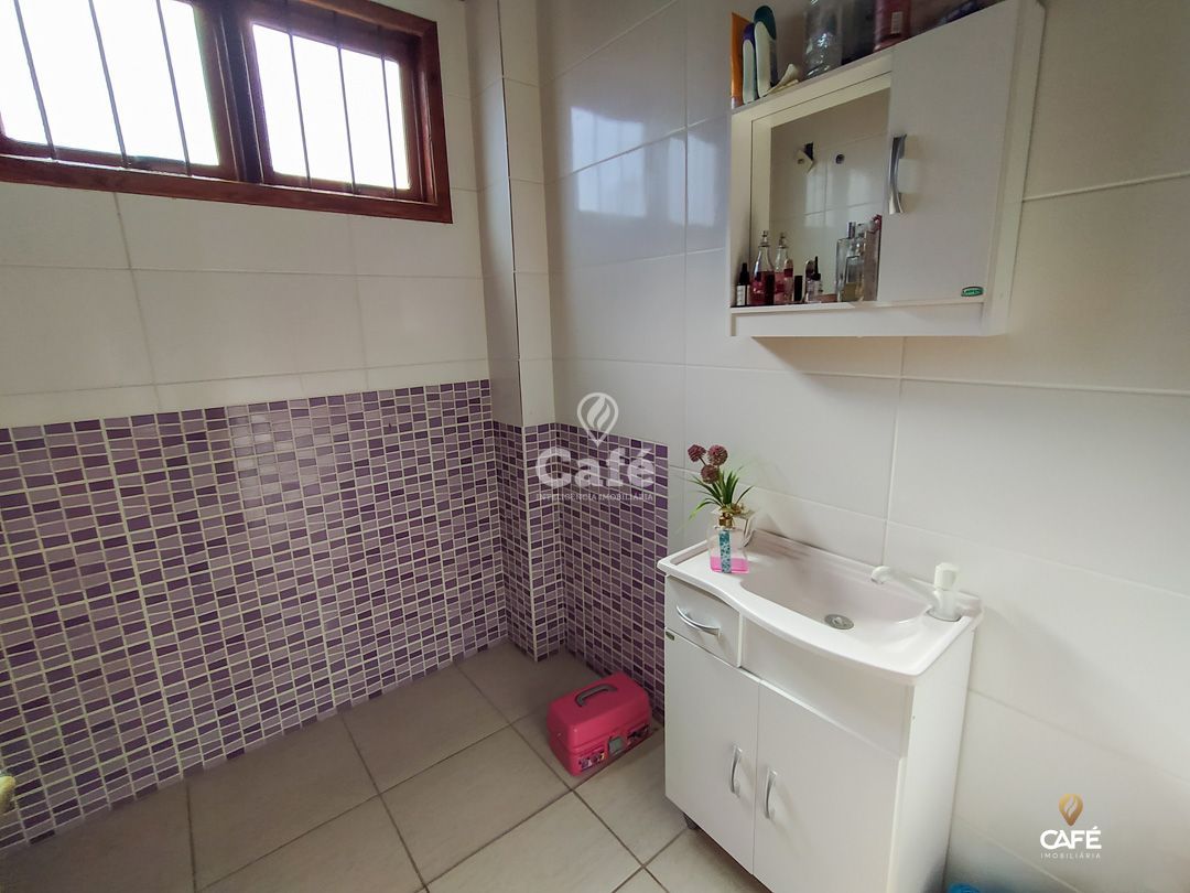 Casa à venda com 5 quartos, 170m² - Foto 10