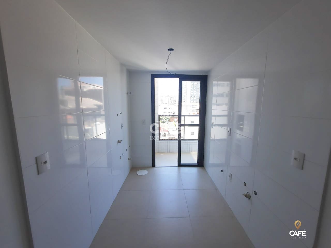 Apartamento à venda com 1 quarto, 38m² - Foto 5