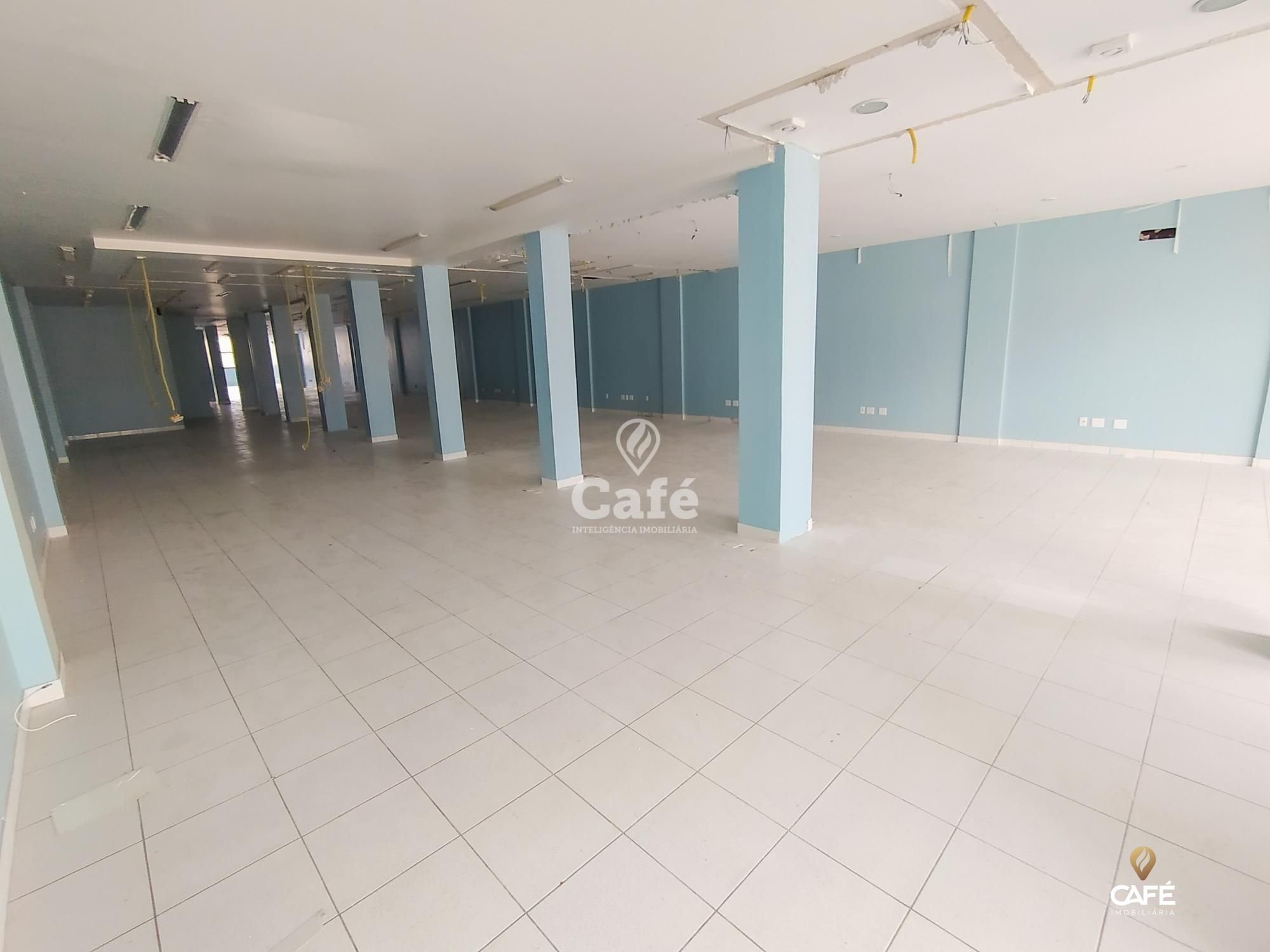 Conjunto Comercial-Sala à venda com 1 quarto, 714m² - Foto 1