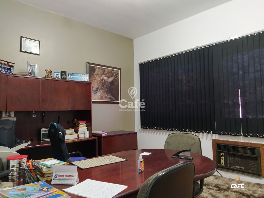 Casa, 4 quartos, 212 m² - Foto 12
