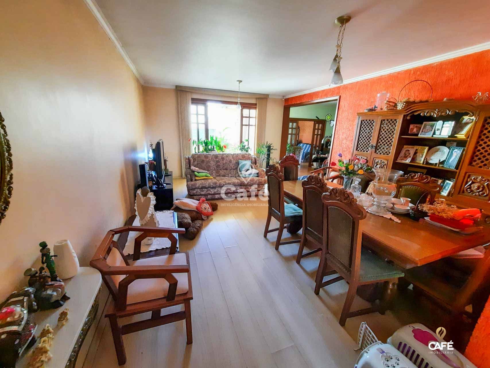 Casa à venda com 4 quartos, 313m² - Foto 4