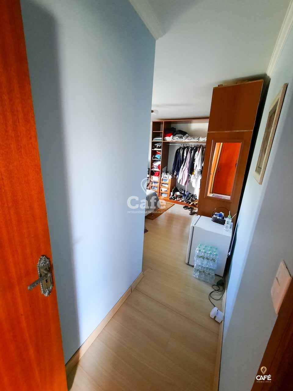 Casa à venda com 4 quartos, 313m² - Foto 14