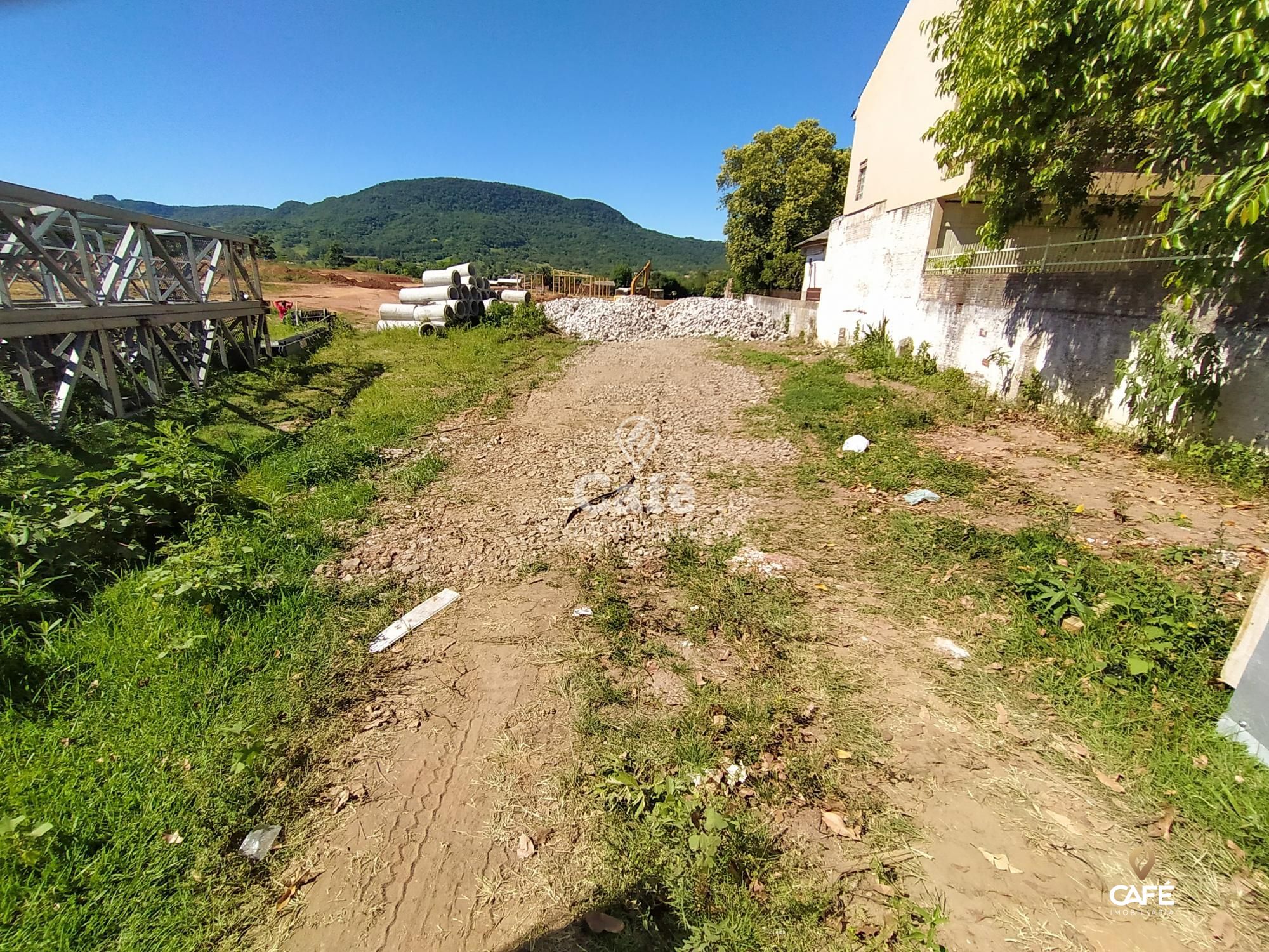 Terreno à venda, 1000m² - Foto 1