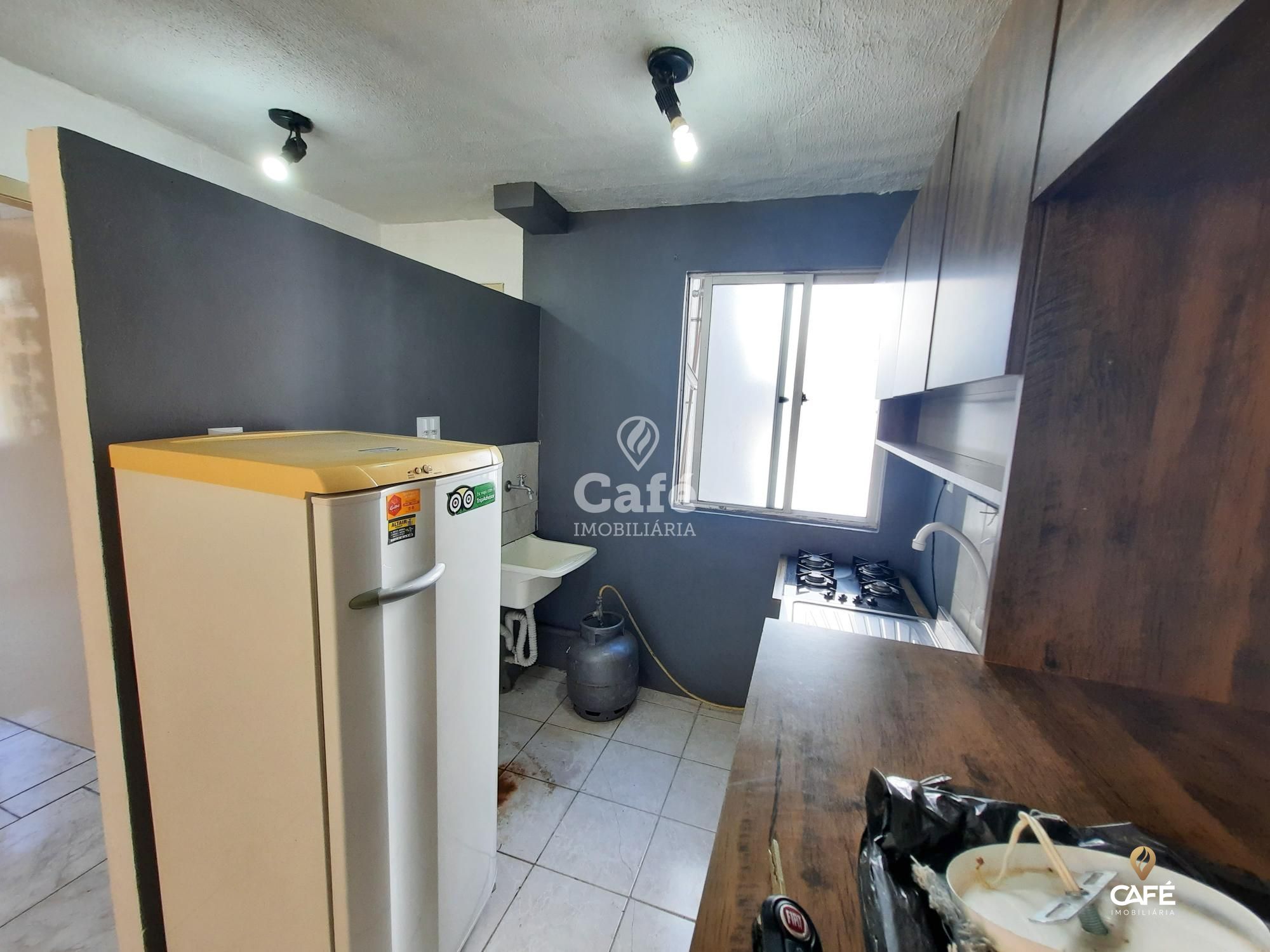 Apartamento à venda com 2 quartos, 38m² - Foto 2