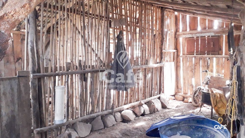 Sítio à venda com 3 quartos, 150000m² - Foto 24