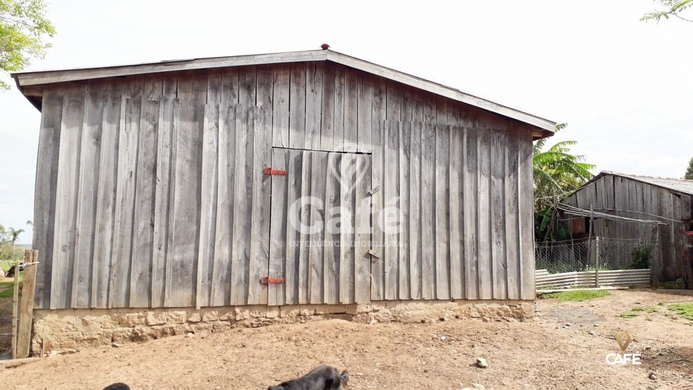 Sítio à venda com 3 quartos, 150000m² - Foto 19