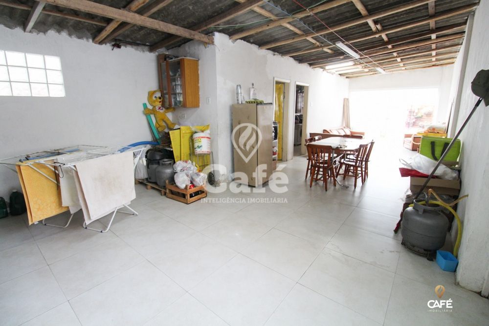 Casa à venda com 3 quartos, 196m² - Foto 17