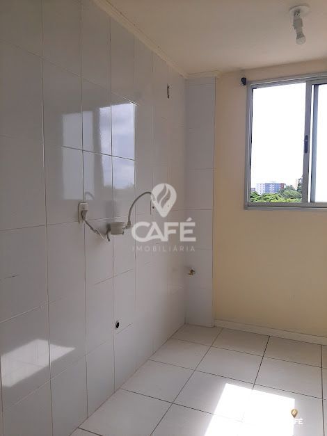 Apartamento à venda com 3 quartos, 60m² - Foto 2