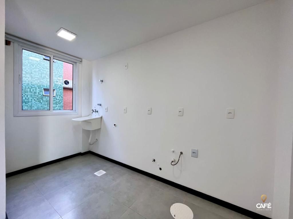 Apartamento à venda com 2 quartos, 102m² - Foto 7