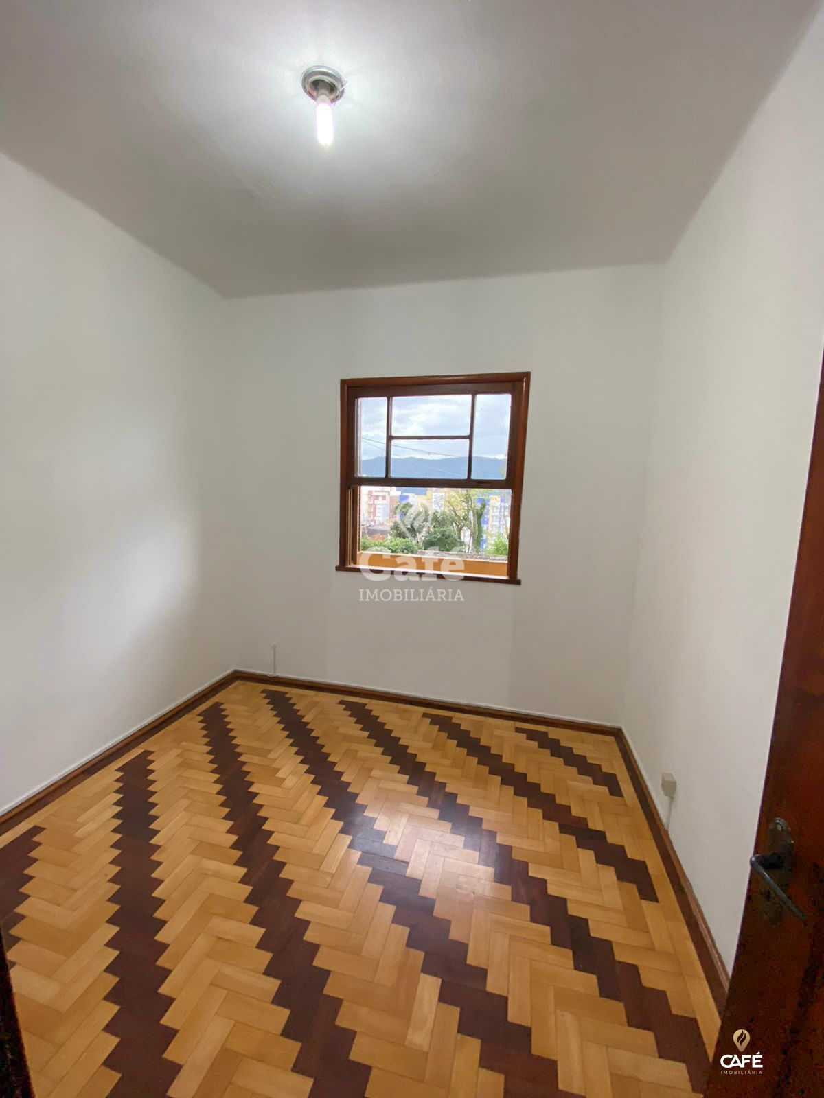 Apartamento à venda com 3 quartos, 95m² - Foto 11