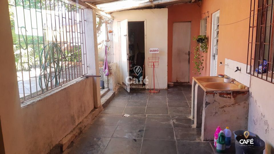 Casa à venda e aluguel com 3 quartos, 130m² - Foto 12