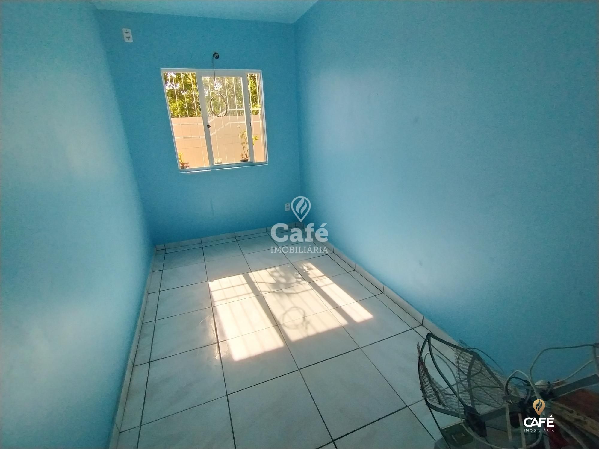 Casa à venda com 2 quartos, 49m² - Foto 5