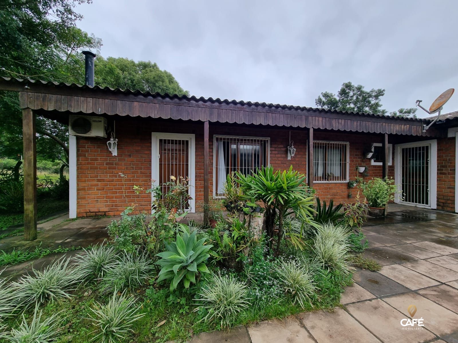 Casa, 4 quartos, 250 m² - Foto 1