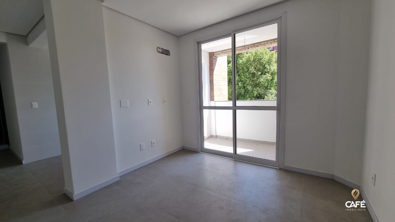 Apartamento à venda com 2 quartos, 70m² - Foto 4