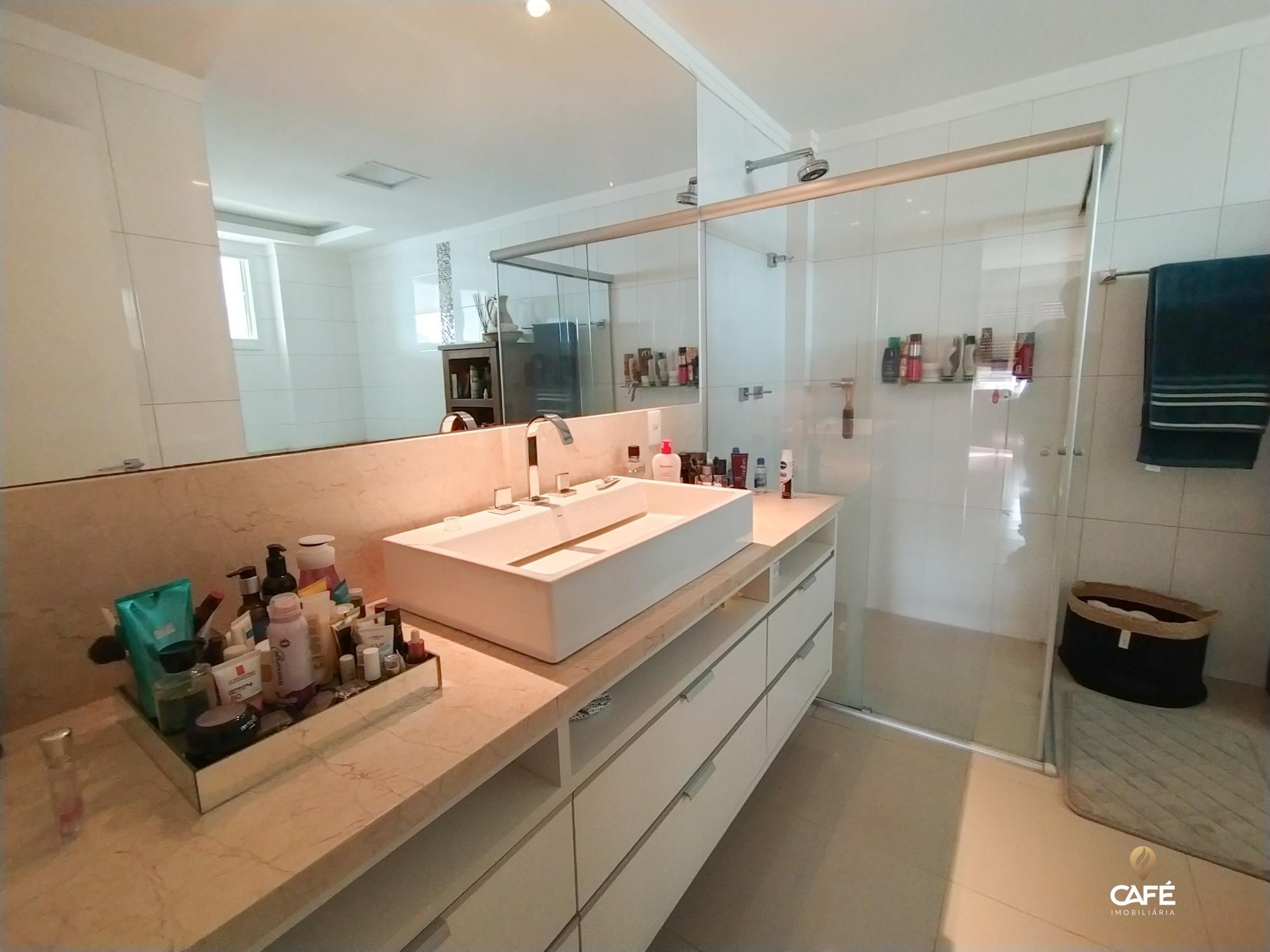 Apartamento à venda com 4 quartos, 276m² - Foto 18