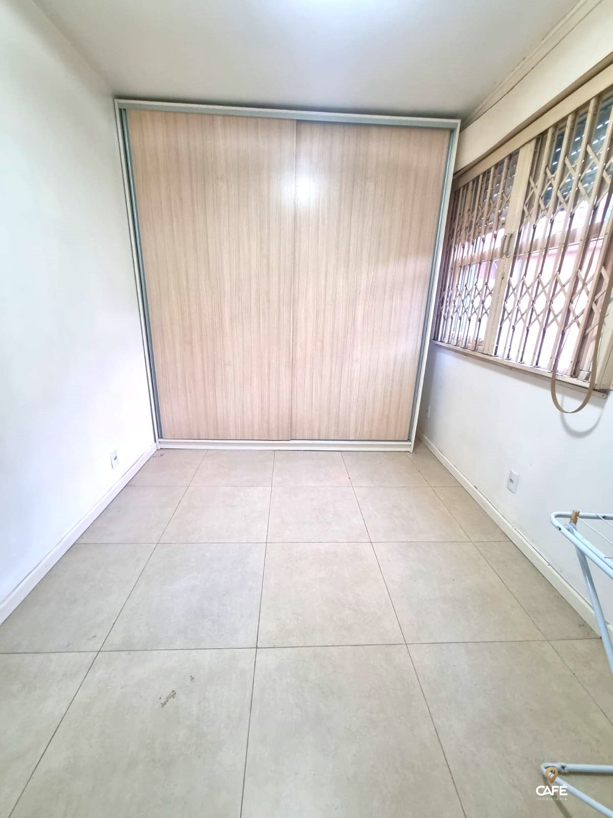 Apartamento à venda com 2 quartos, 62m² - Foto 11