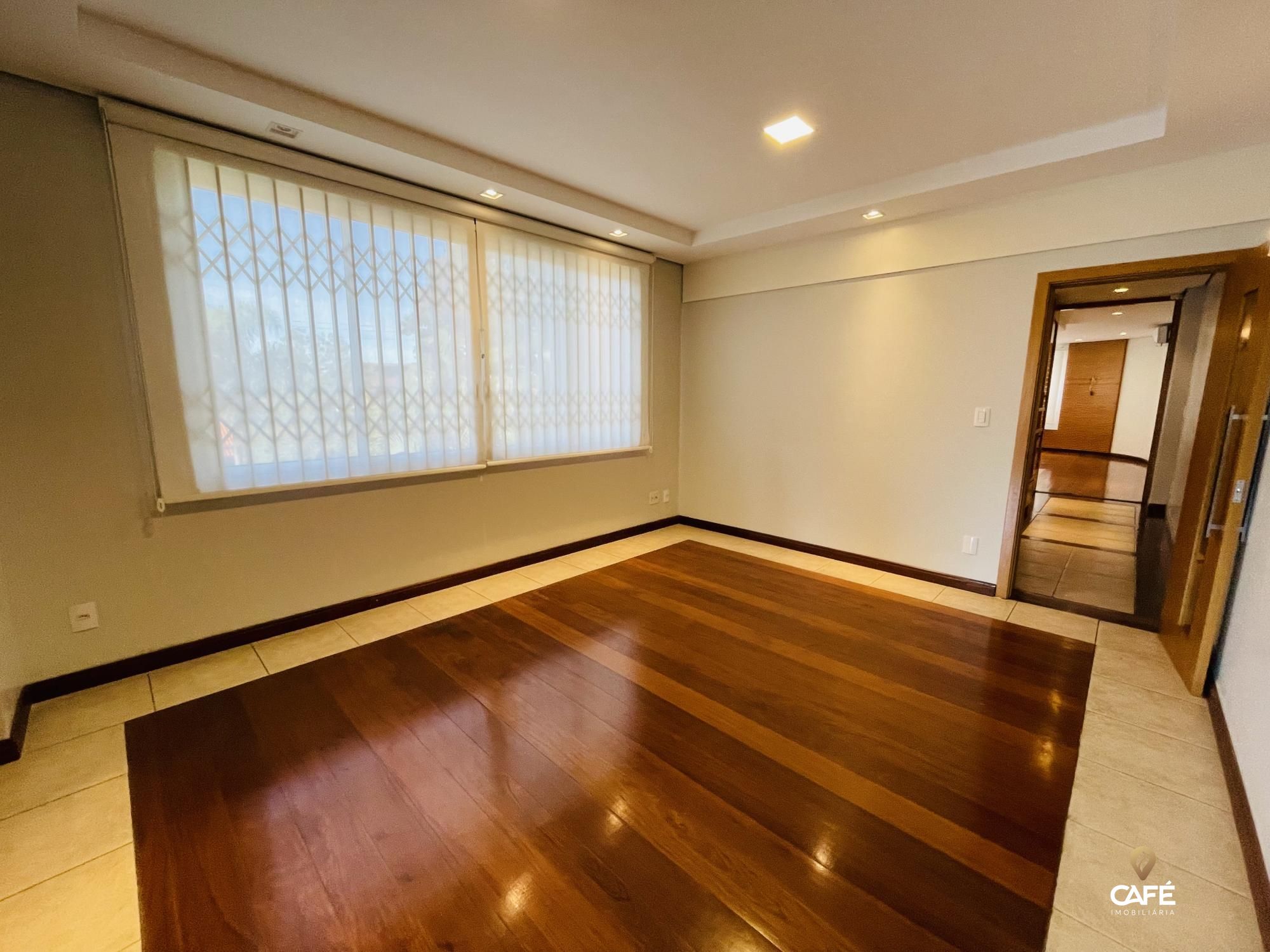 Apartamento à venda com 4 quartos, 221m² - Foto 8